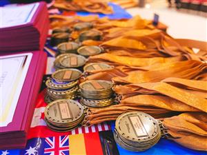 seal of biliteracy medals